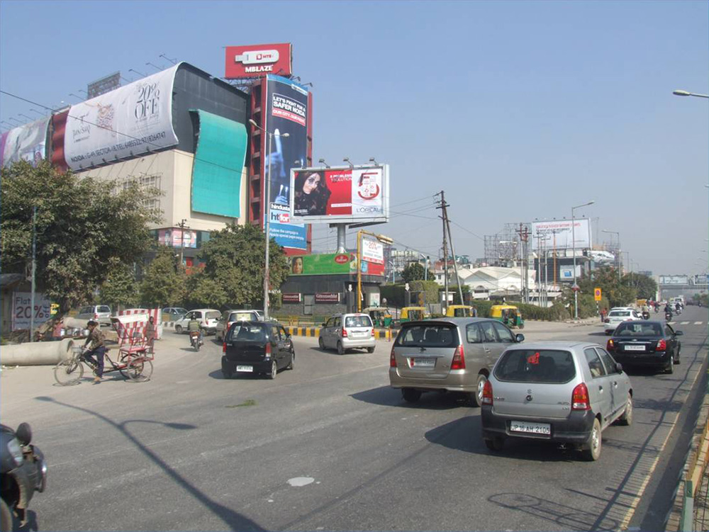 Wave-Mall-Noida-advertising-image29